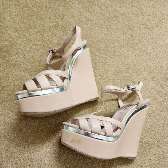 Miu miu  - Picture 13 of 14